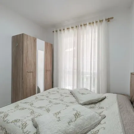 Apartment Cozy Durres *