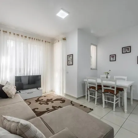 Apartment Cozy Durres